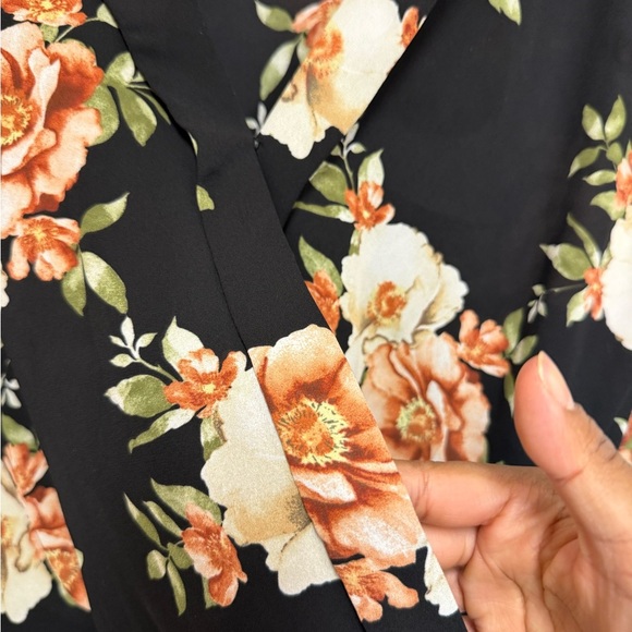 LIKELY Revolve Sophia Floral Mimi Top in Black Multi Surplice neckline Size XS - Picture 5 of 10